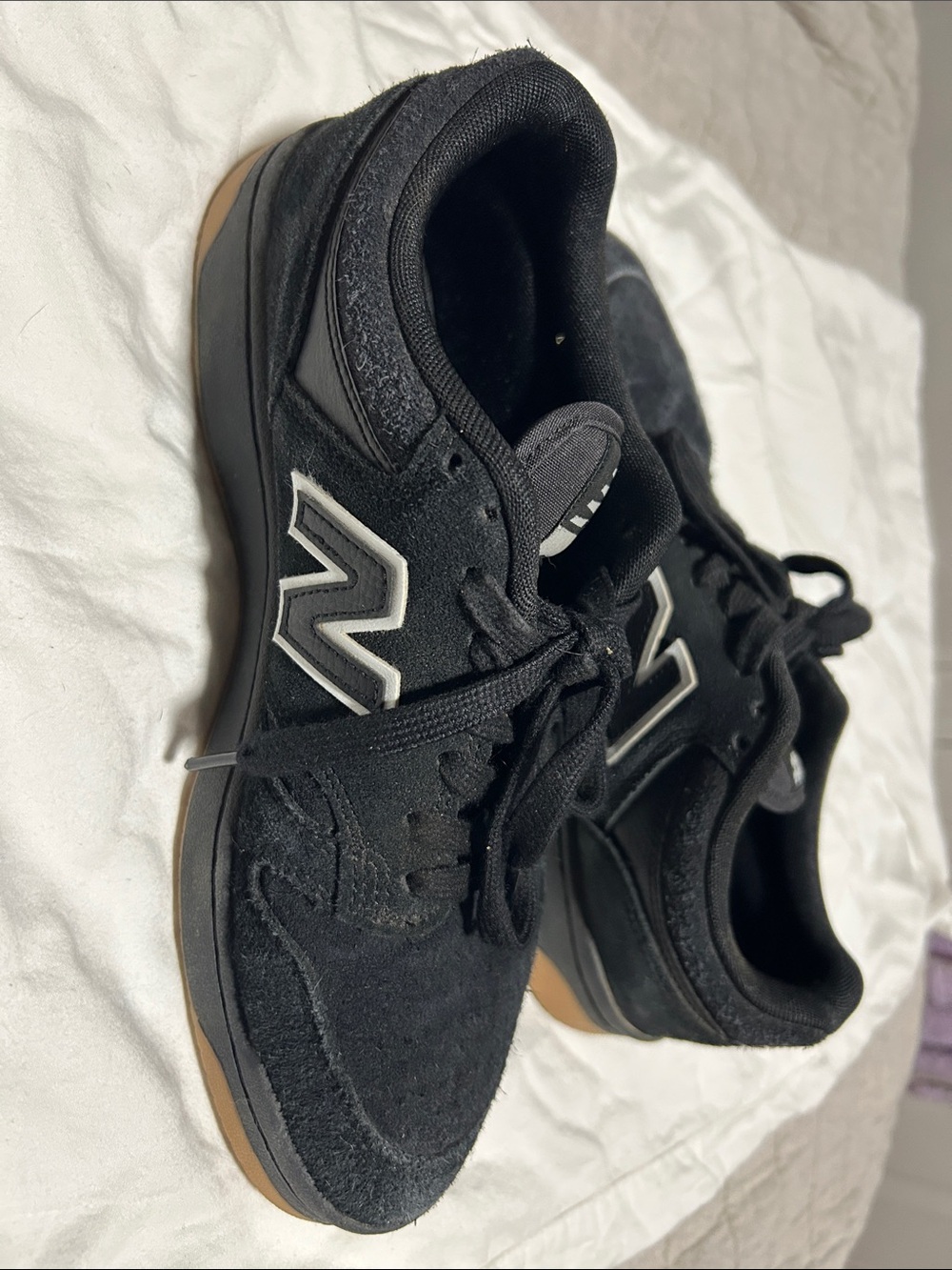 New Balance Mens Black Suede Sneakers with Gum Sole